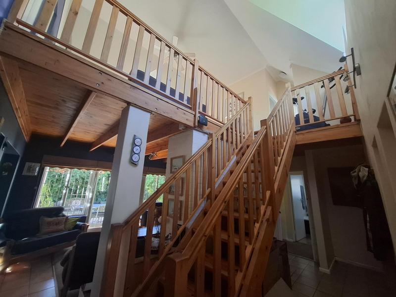 4 Bedroom Property for Sale in Paradyskloof Western Cape